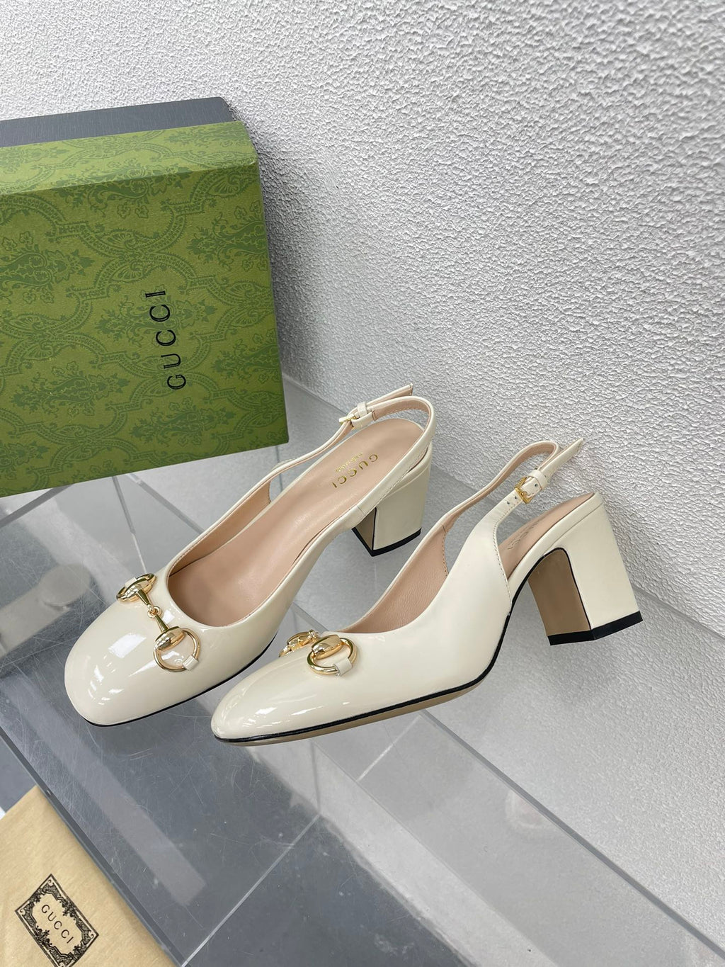 GUCCI WOMEN'S HORSEBIT SLINGBACK 75MM IN WHITE CALFSKIN