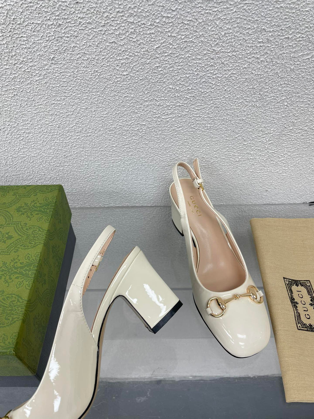 GUCCI WOMEN'S HORSEBIT SLINGBACK 75MM IN WHITE CALFSKIN