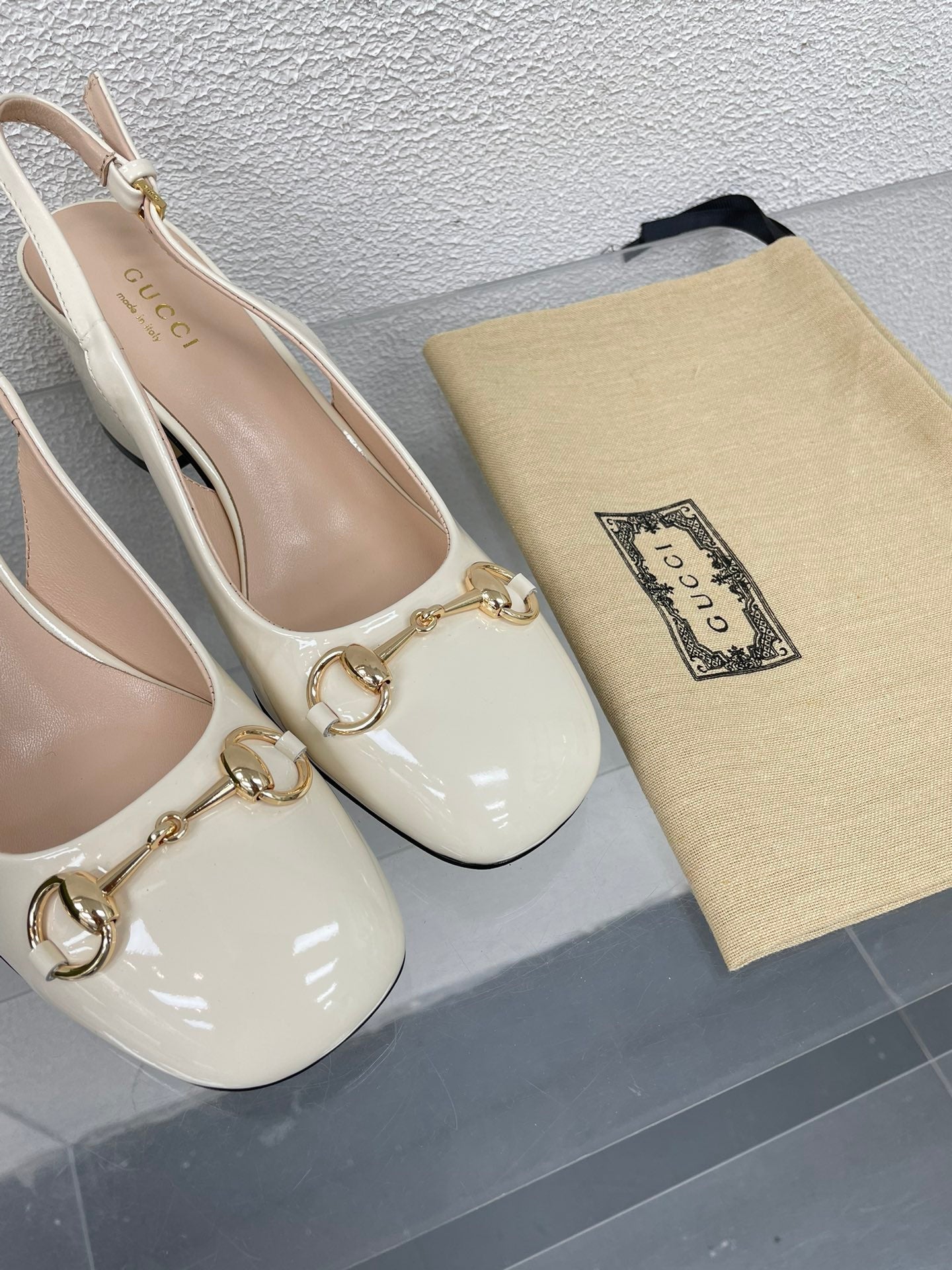 GUCCI WOMEN'S HORSEBIT SLINGBACK 75MM IN WHITE CALFSKIN