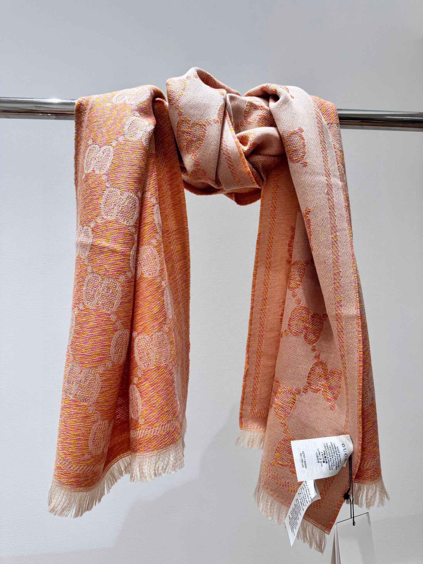 GUCCI SCARF 195 CM IN MELON ORANGE WOOL 399810