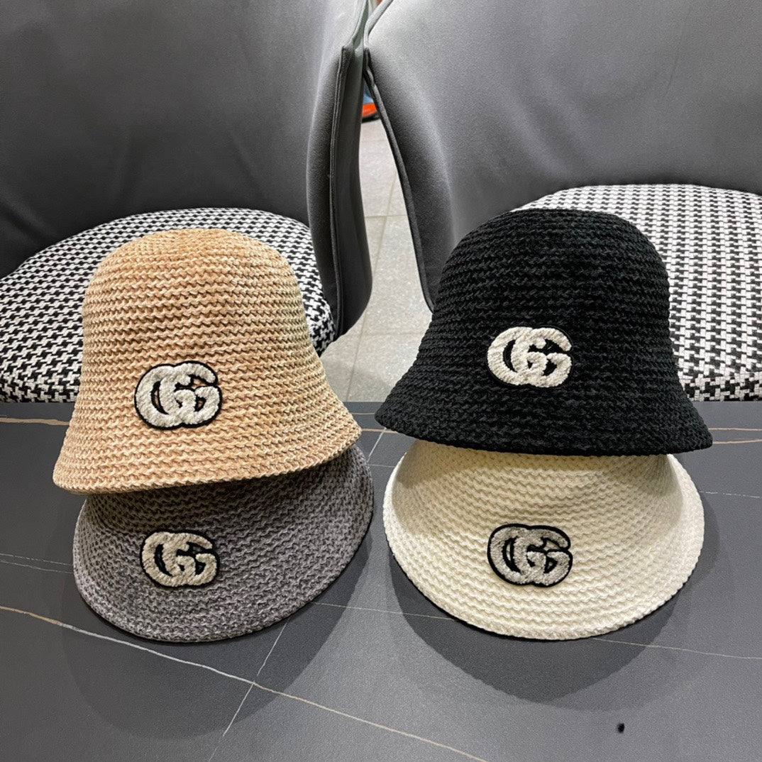 GUCCI BUCKET HAT IN BEIGE WOOL 389115