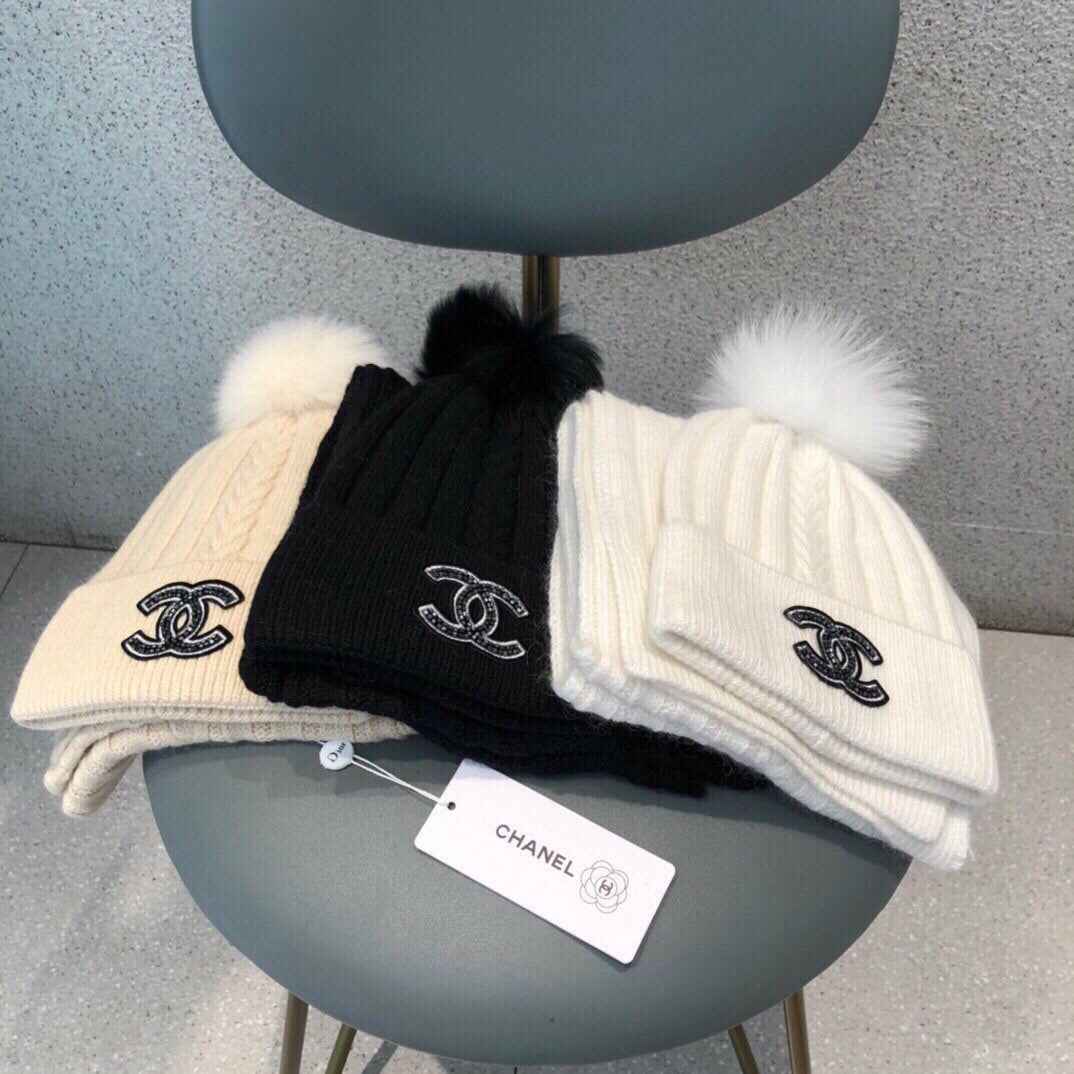 CHANEL SET SCARF AND HAT IN BISQUE BEIGE WOOL 420821