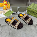 GUCCI SANDALS IN DARK BROWN CALFSKIN AND BEIGE FABRIC WITH GOLD HARDWARE