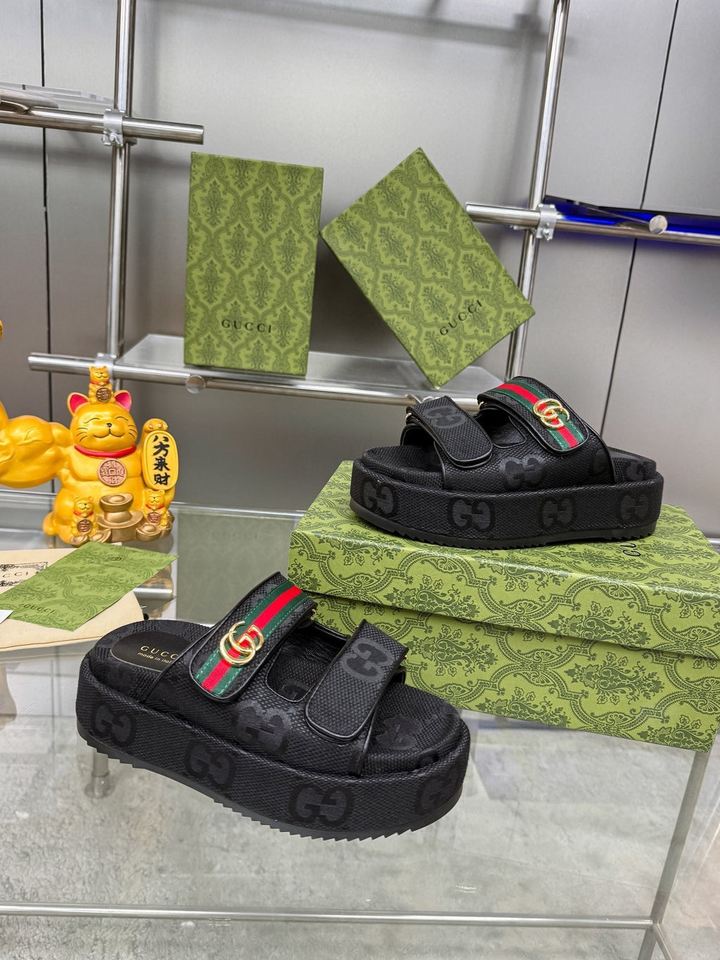 GUCCI SANDALS 22 IN BLACK FABRIC WITH GOLD HARDWARE