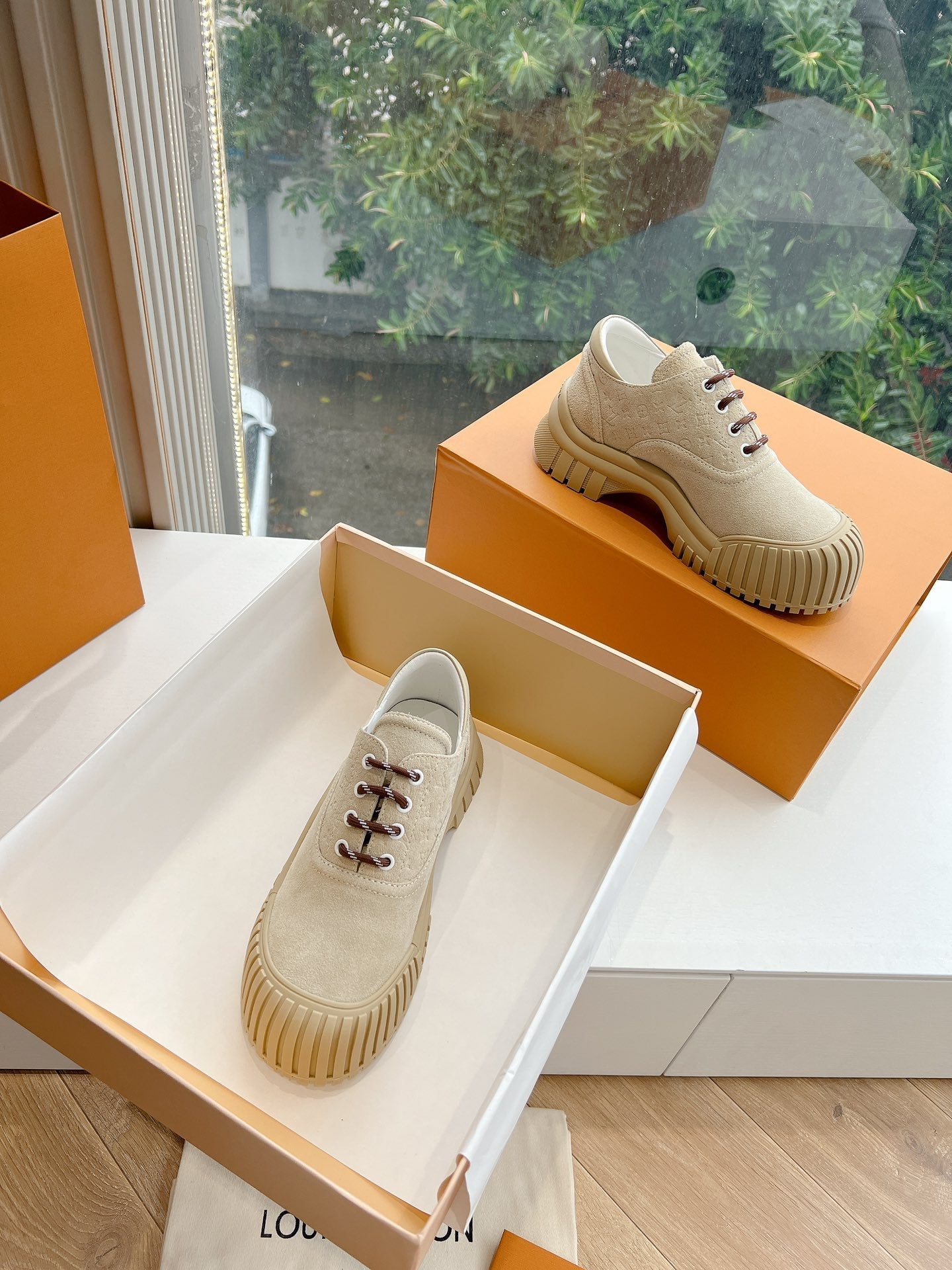 LOUIS VUITTON LV ARCHLIGHT SKATE SNEAKER IN PALE BROWN EMBOSSED SUEDE