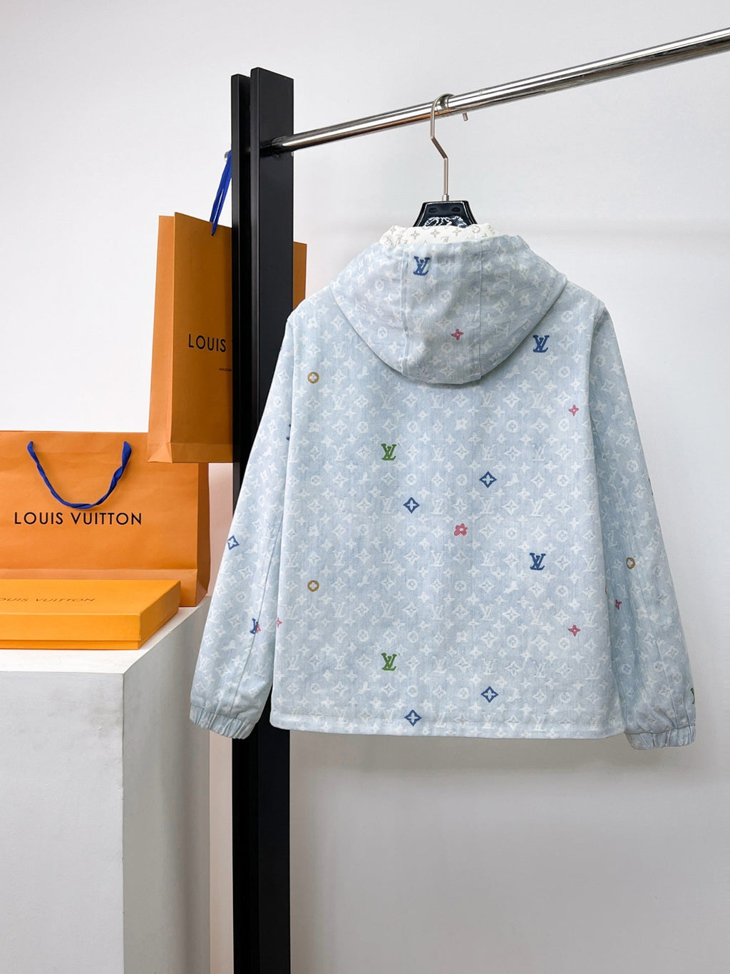 LOUIS VUITTON LV BUE PASTEL MONOGRAM DENIM JACKET 239527