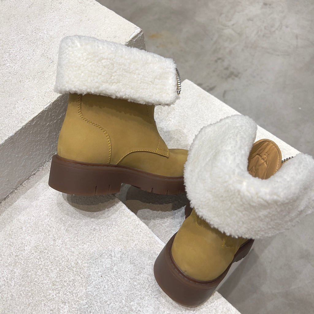 BOTTEGA VENETA BOTTINE HADDOCK BOOTS IN CITRINE YELLOW SUEDE