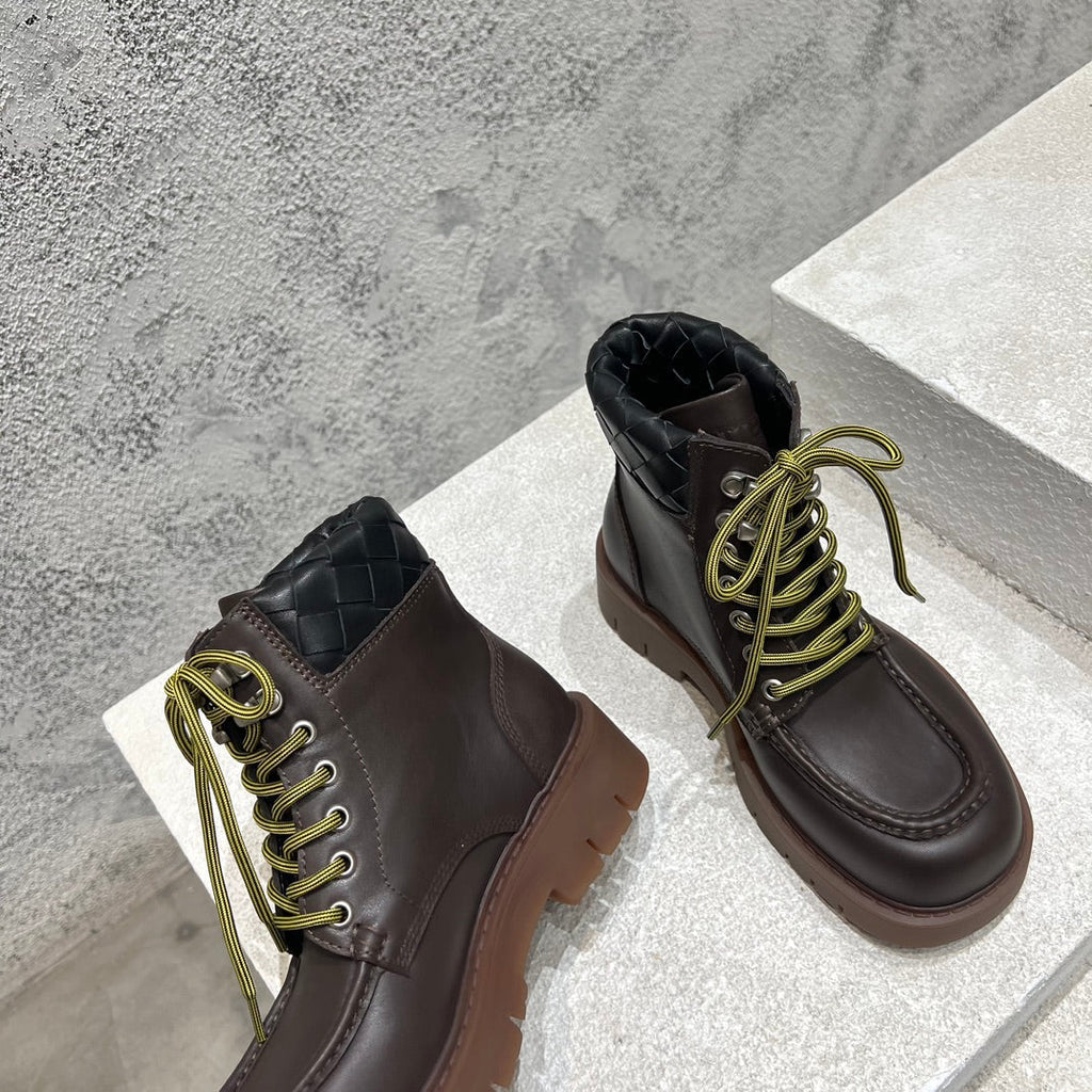 BOTTEGA VENETA HADDOCK LACE-UP ANKLE BOOT IN CHOCOLATE BROWN CALFSKIN