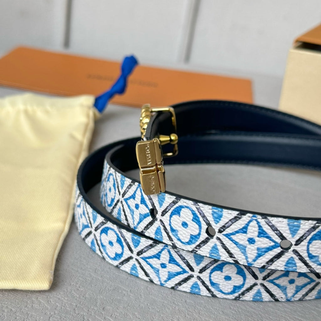 LOUIS VUITTON PRETTY LV 20MM REVERSIBLE BELT WHITE AND BLUE CALFSKIN GOLD HARDWARE