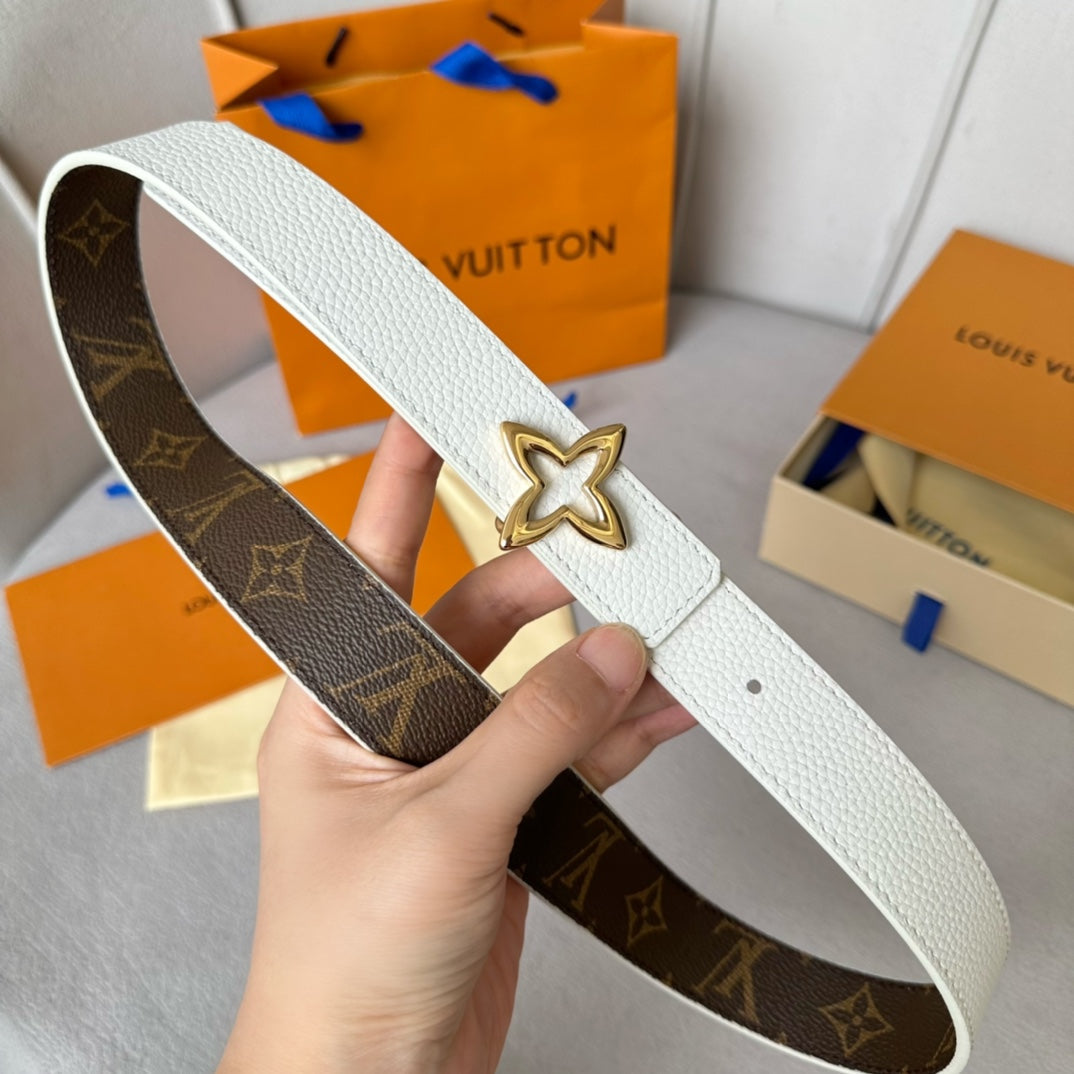 LOUIS VUITTON LV  MINI FLOWERGRAM 30MM REVERSIBLE BELT IN WHITE CALFSKIN GOLD HARDWARE