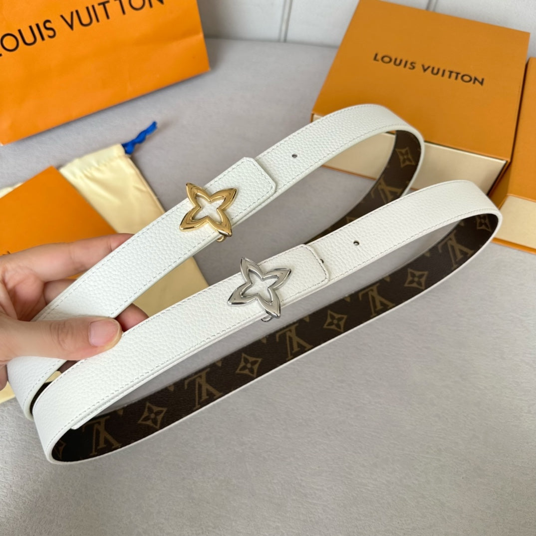 LOUIS VUITTON LV  MINI FLOWERGRAM 30MM REVERSIBLE BELT IN WHITE CALFSKIN GOLD HARDWARE