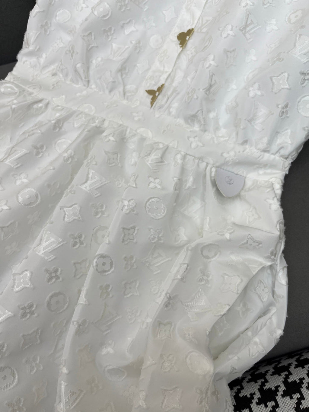 LOUIS VUITTON WHITE EMBOSSED LOGO DRESS