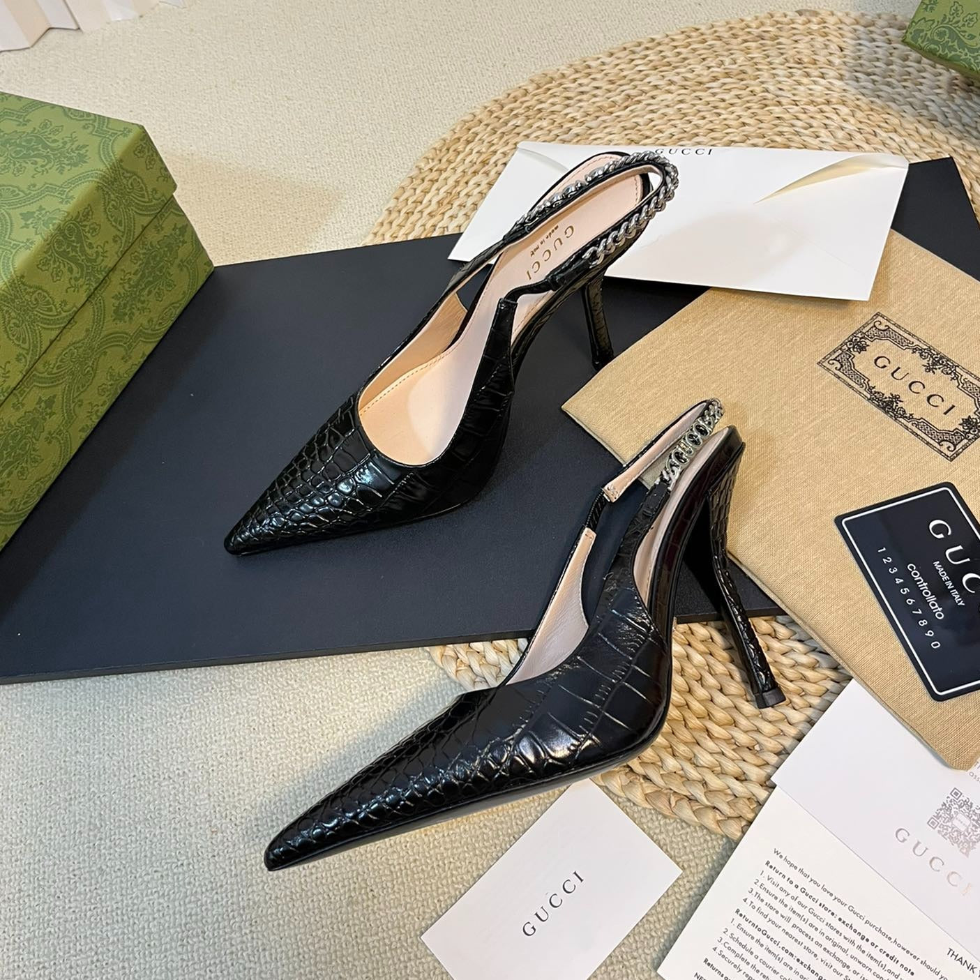 GUCCI Women's High Heels Black