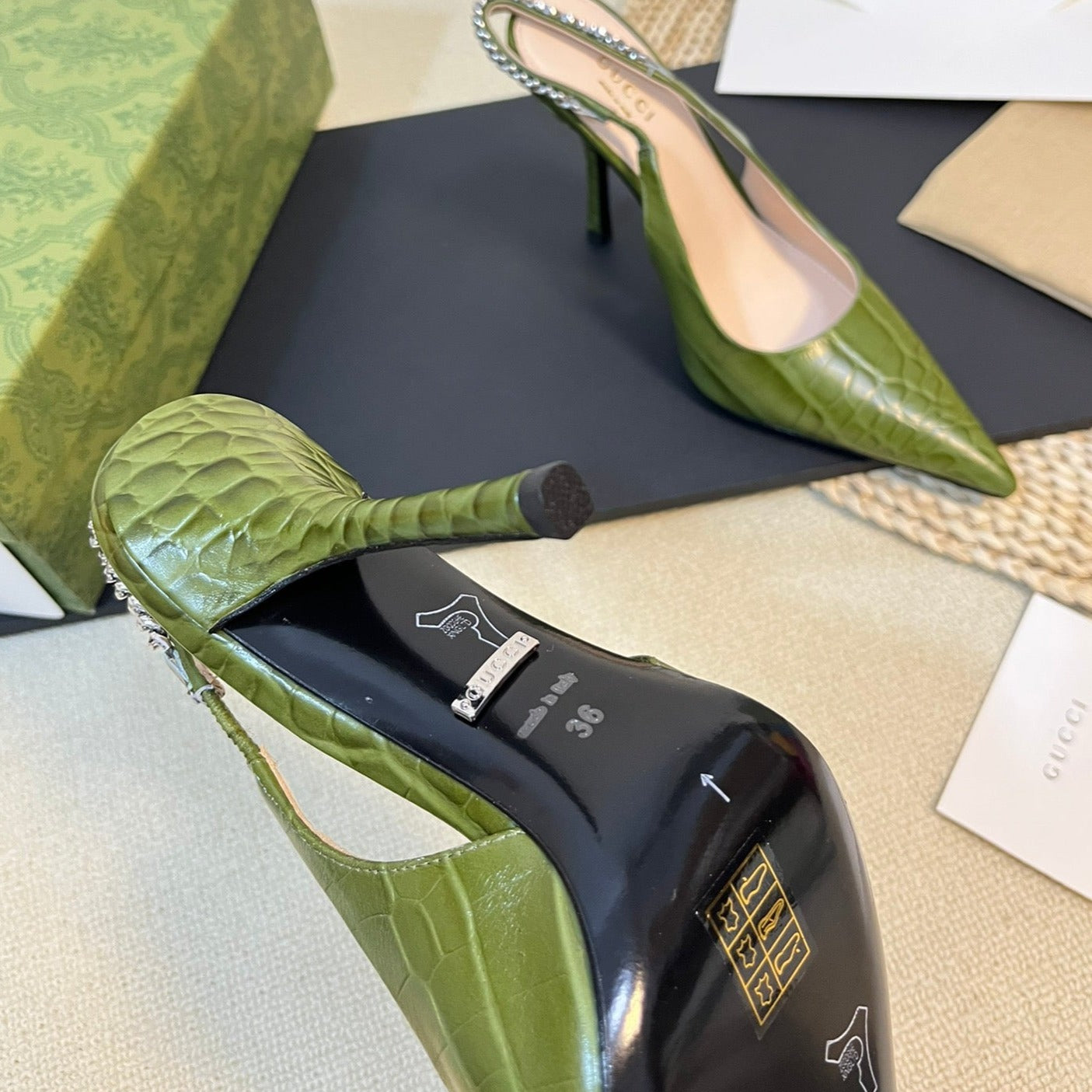 GUCCI Women's High Heels Green Juniper