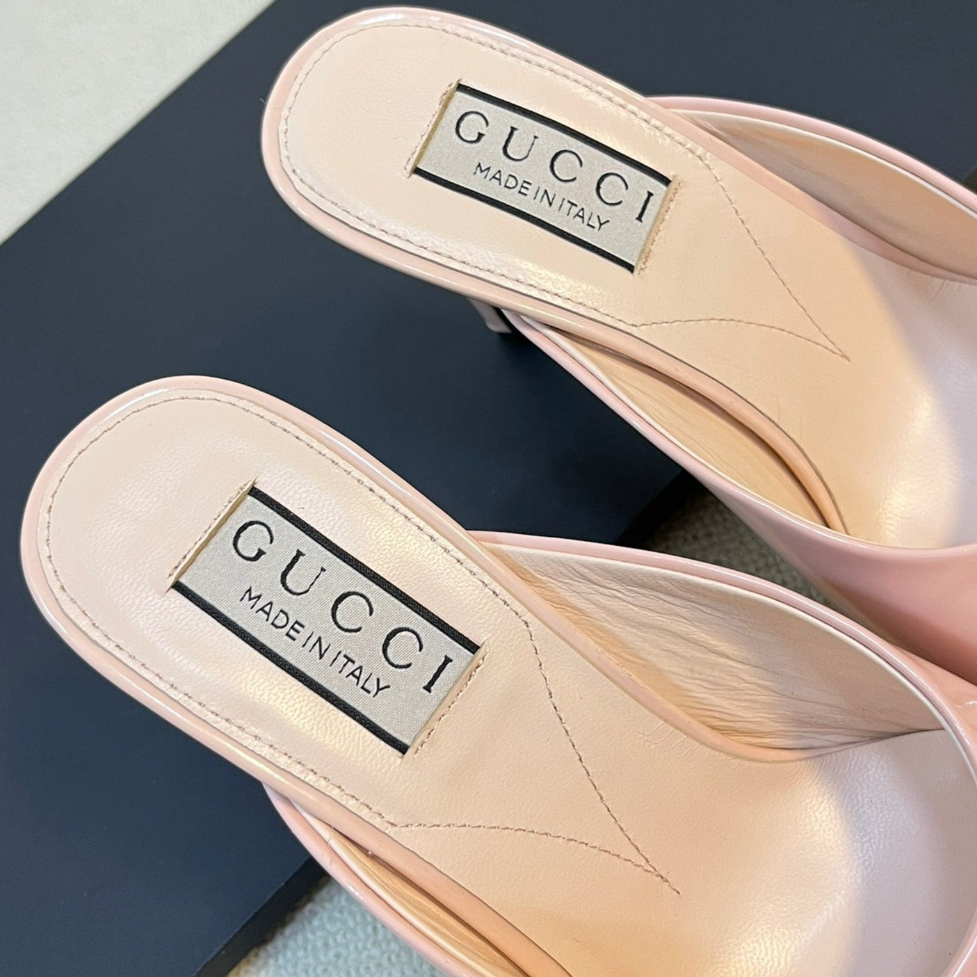 GUCCI Women's Horsebit mid-heel slide sandal in glossy Rose Pink