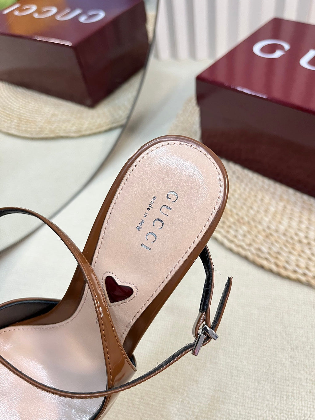 GUCCI HIGH SLINGBACK PUMP 10 CM IN BRONZE BROWN GLOSSY CALFSKIN