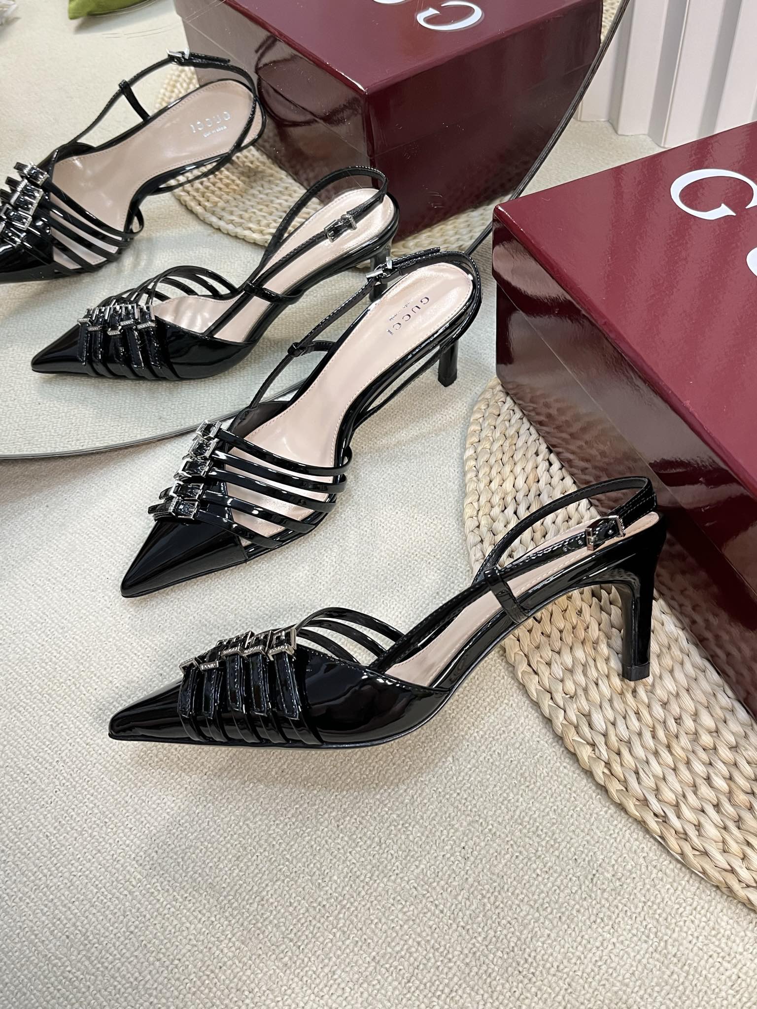 GUCCI SLINGBACK PUMP 6 CM IN BLACK GLOSSY CALFSKIN