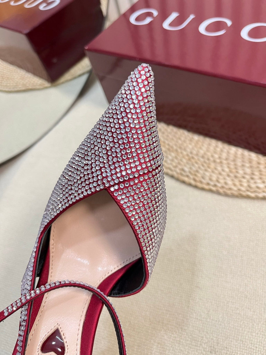 GUCCI HIGH SLINGBACK 10 CM IN CHERRY RED SILK WITH FULL RHINSTONES