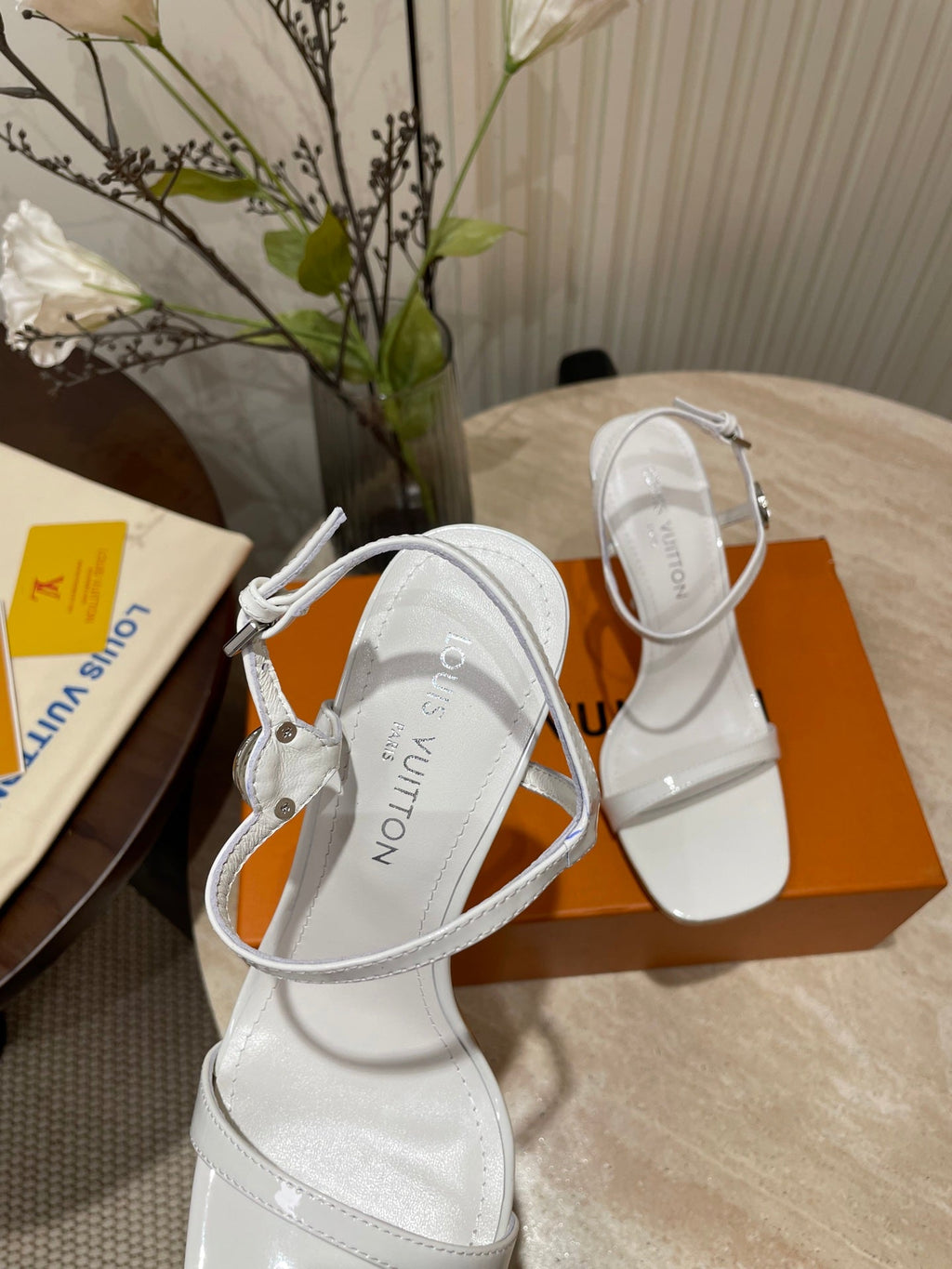 LOUIS VUITTON 6AM HIGH SANDAL 95 MM IN WHITE PATENT LAMBSKIN