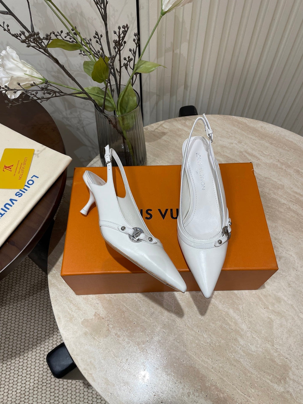 LOUIS VUITTON HIGH SLINGBACKS 5 CM IN WHITE CALFSKIN