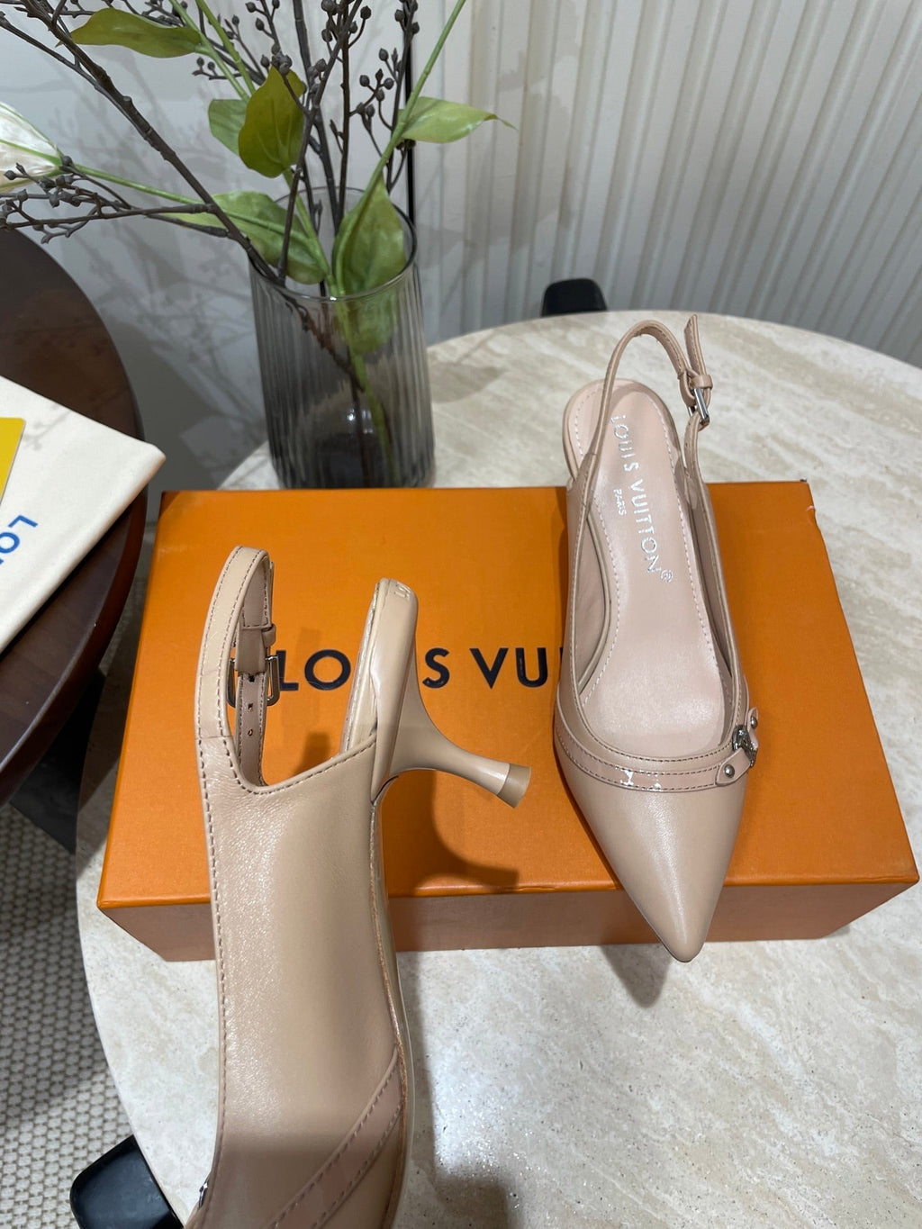 LOUIS VUITTON HIGH SLINGBACKS 5 CM IN BEIGE CREAM CALFSKIN