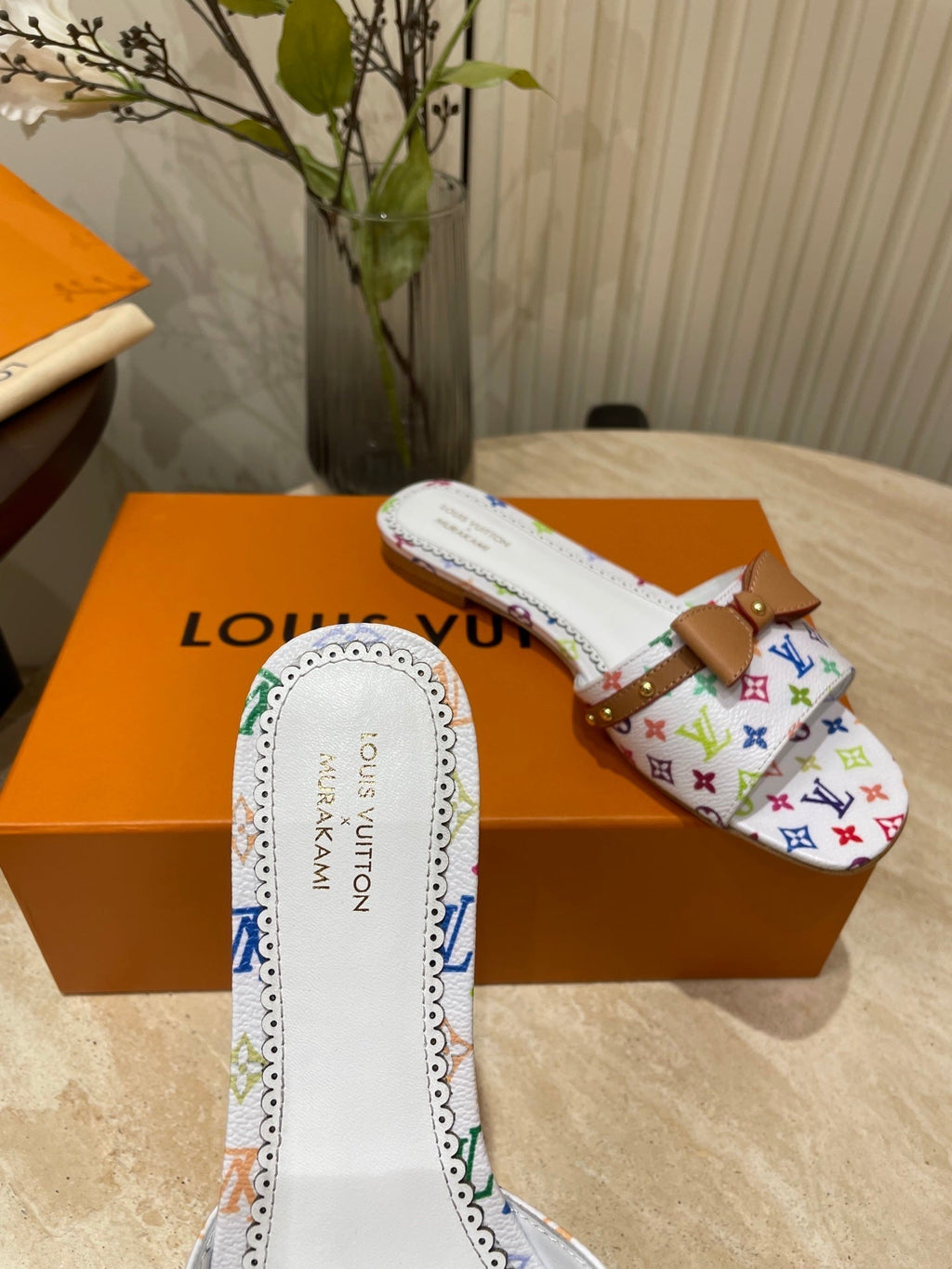 LOUIS VUITTON FLAT MULES IN WHITE MONOGRAM LAMBSKIN
