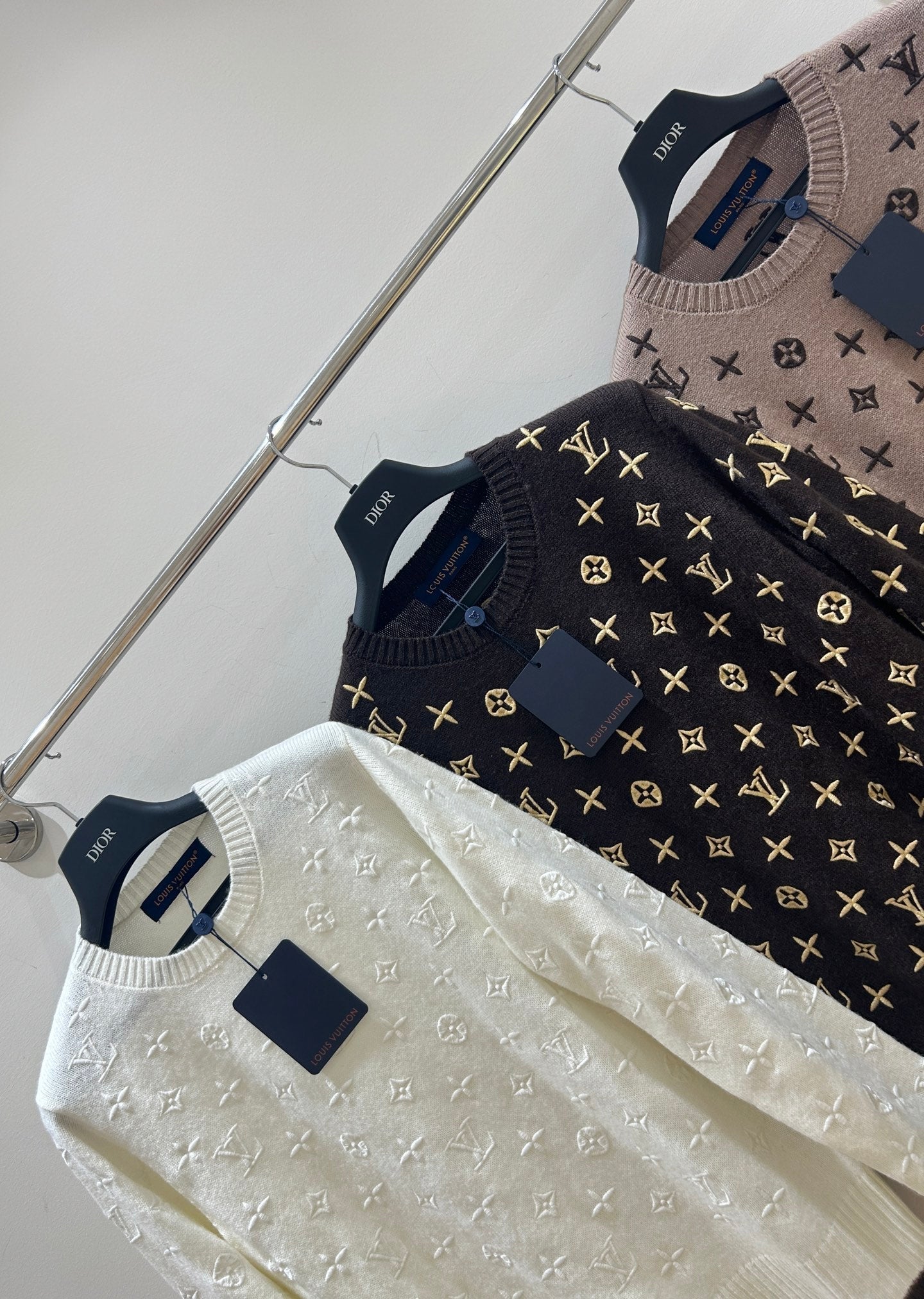 LOUIS VUITTON LV 25S SWEATER 0114