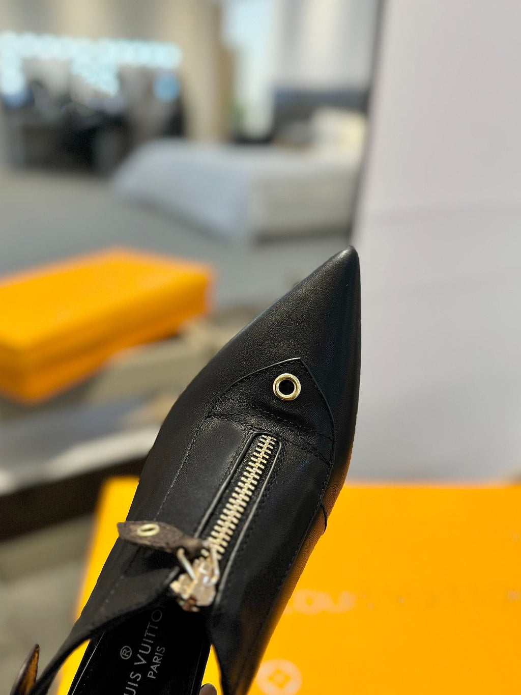 LOUIS VUITTON ALLURE HIGH 8 CM SLINGBACK IN BLACK CALFSKIN