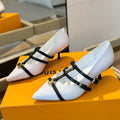 LOUIS VUITTON HIGH PUMP 5 CM TRIPLE-STRAP IN WHITE CALFSKIN WITH BLACK STRAP