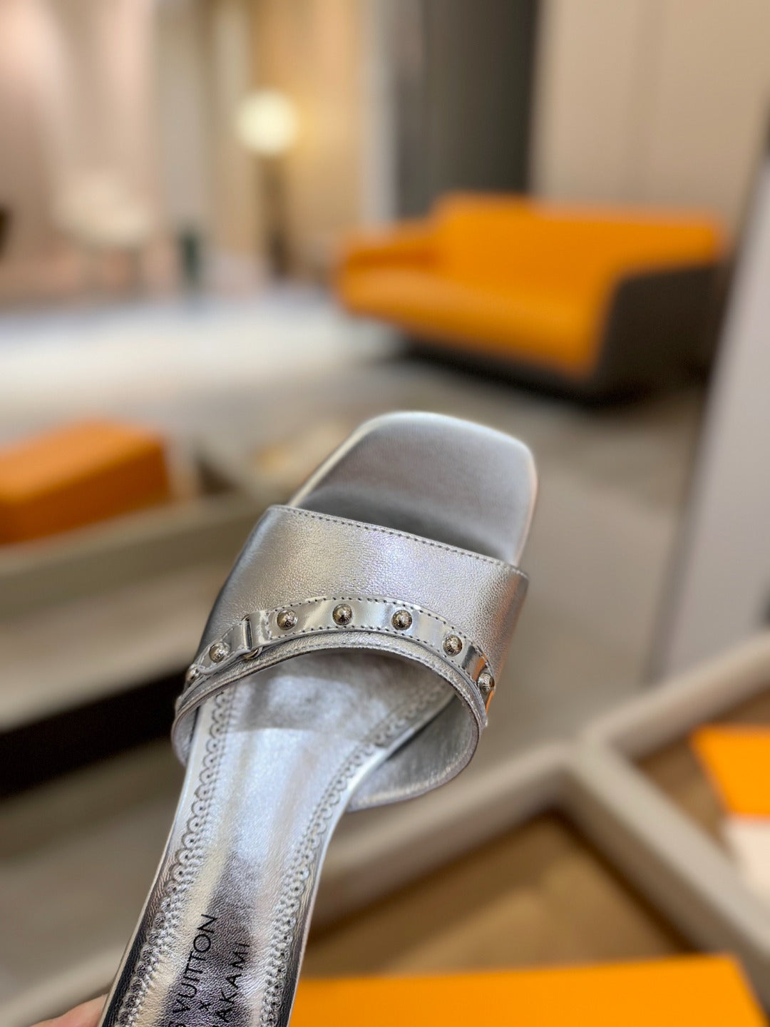 LOUIS VUITTON LV X TM 6AM HIGH 4 CM MULE IN SILVER CALFSKIN