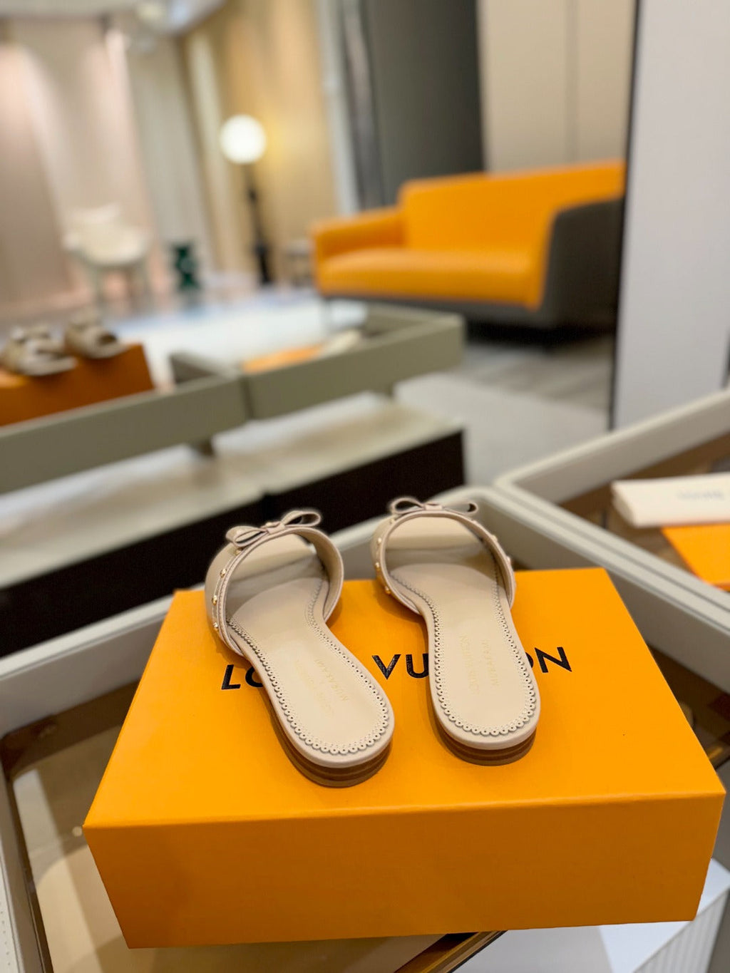 LOUIS VUITTON LV X TM 6AM FLAT MULE IN LINEN TAN CALFSKIN