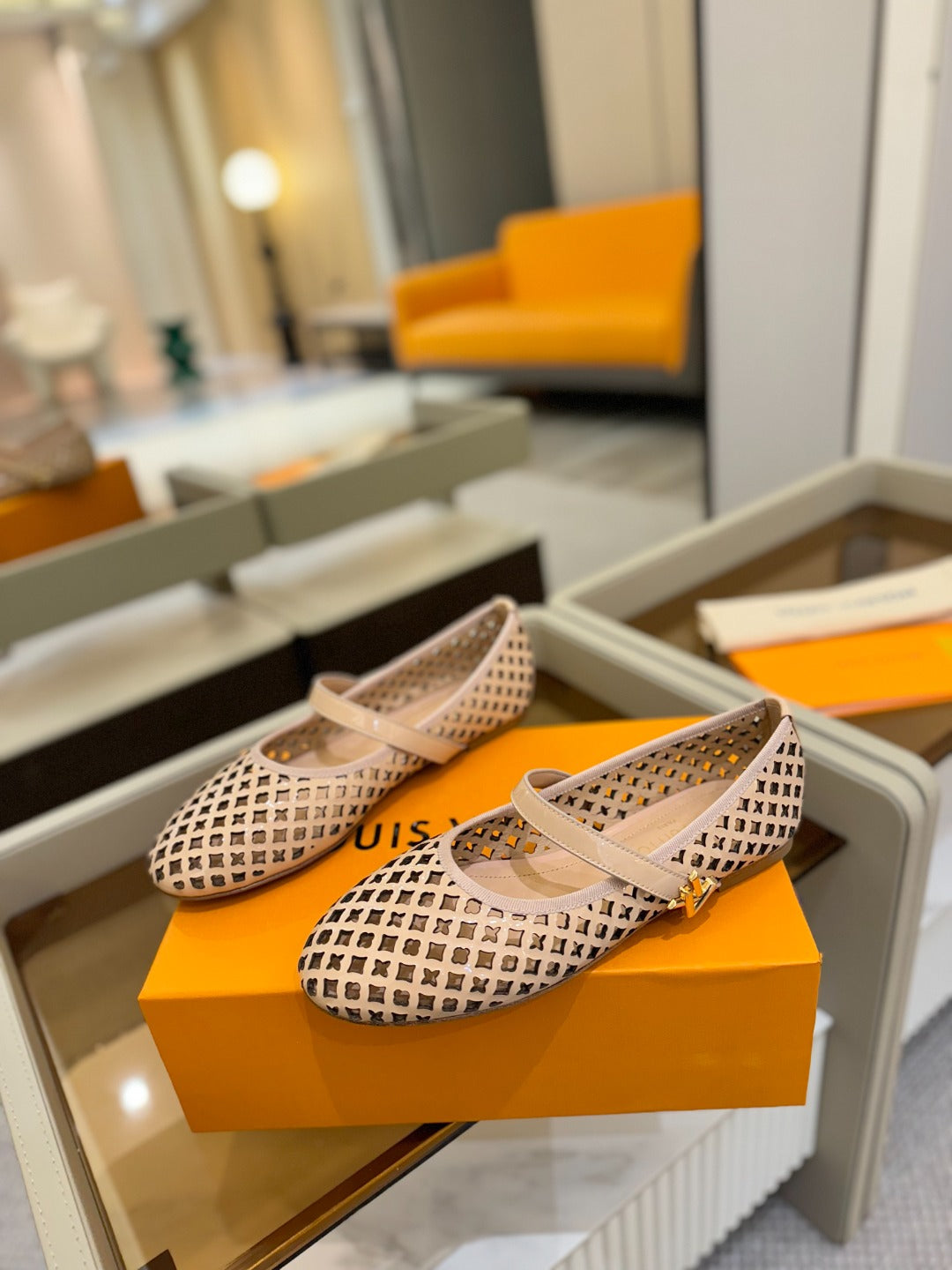 LOUIS VUITTON ROMY FLAT BALLERINA IN LIGHT PINK MESH PATENT CALFSKIN