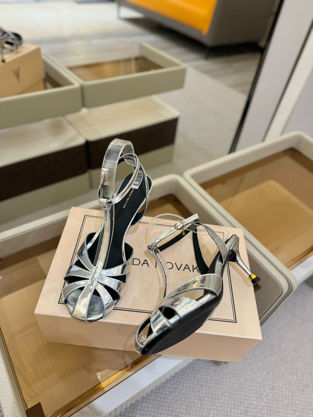 LOUIS VUITTON HIGH SANDALS 75 MM IN SILVER CALFSKIN