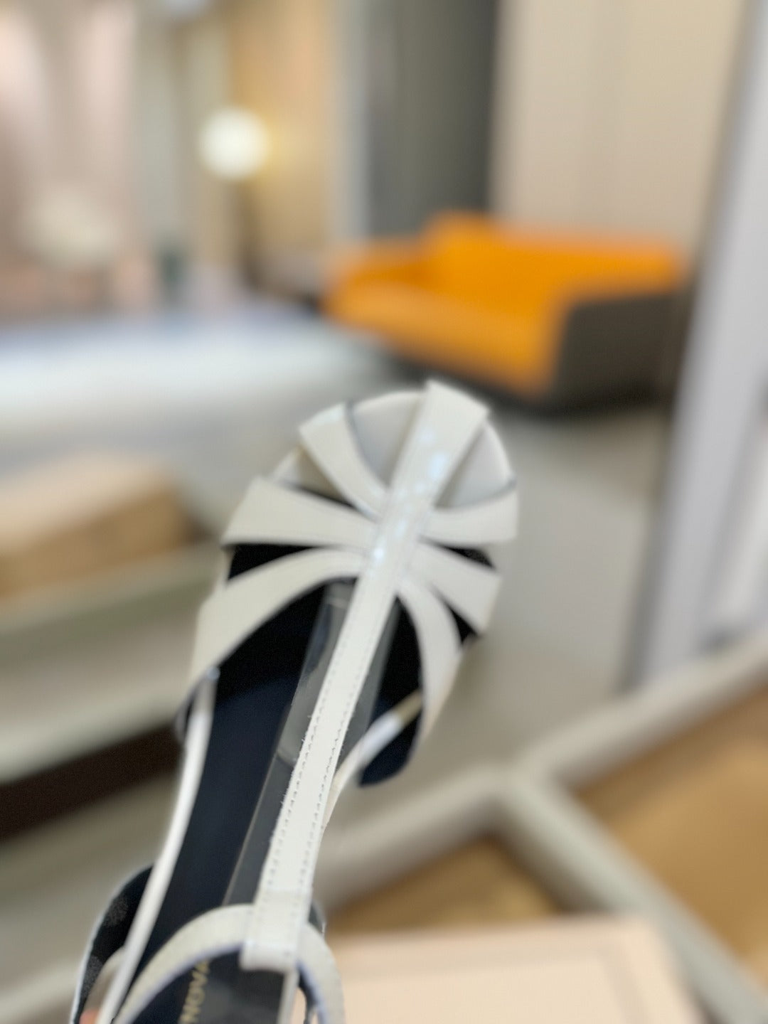 LOUIS VUITTON HIGH SANDALS 75 MM IN WHITE CALFSKIN