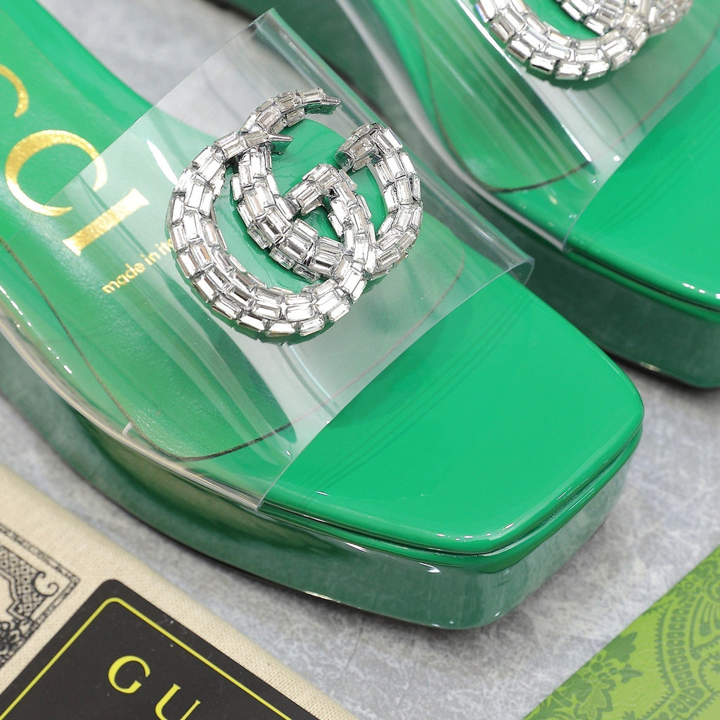 GUCCI HIGH WEDGE PLATFORM WITH DOUBLE G IN GREEN GLOSSY CALFSKIN
