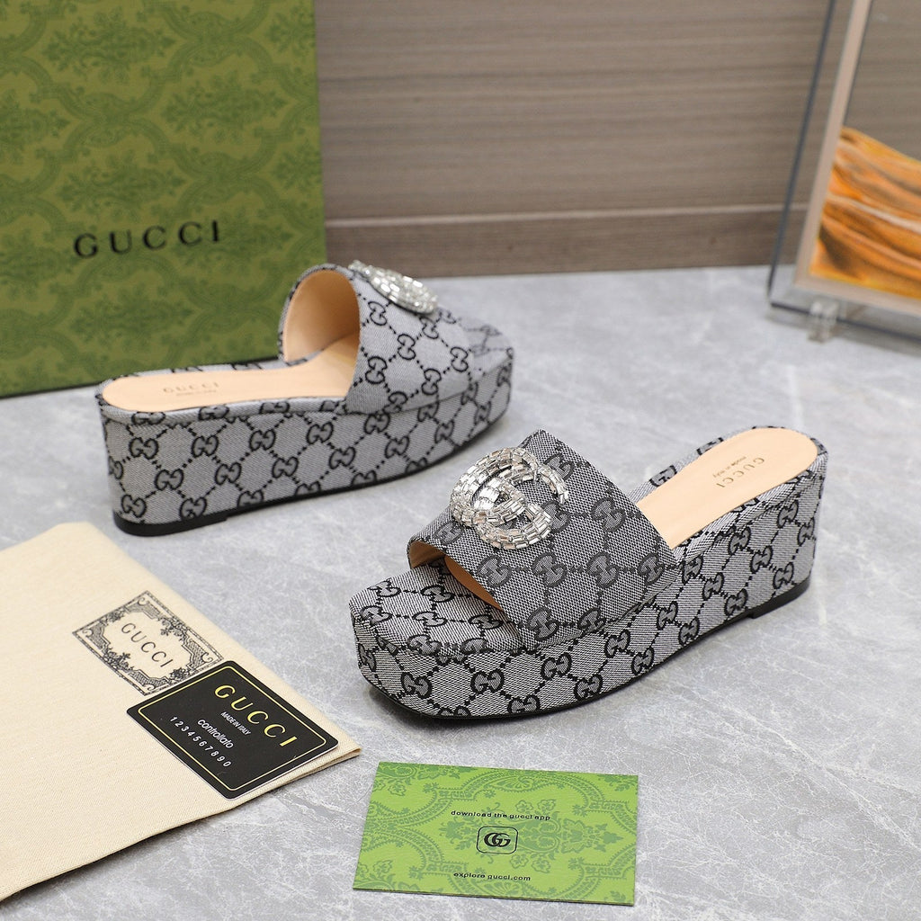 GUCCI HIGH WEDGE PLATFORM WITH DOUBLE G IN GRAY CANVAS
