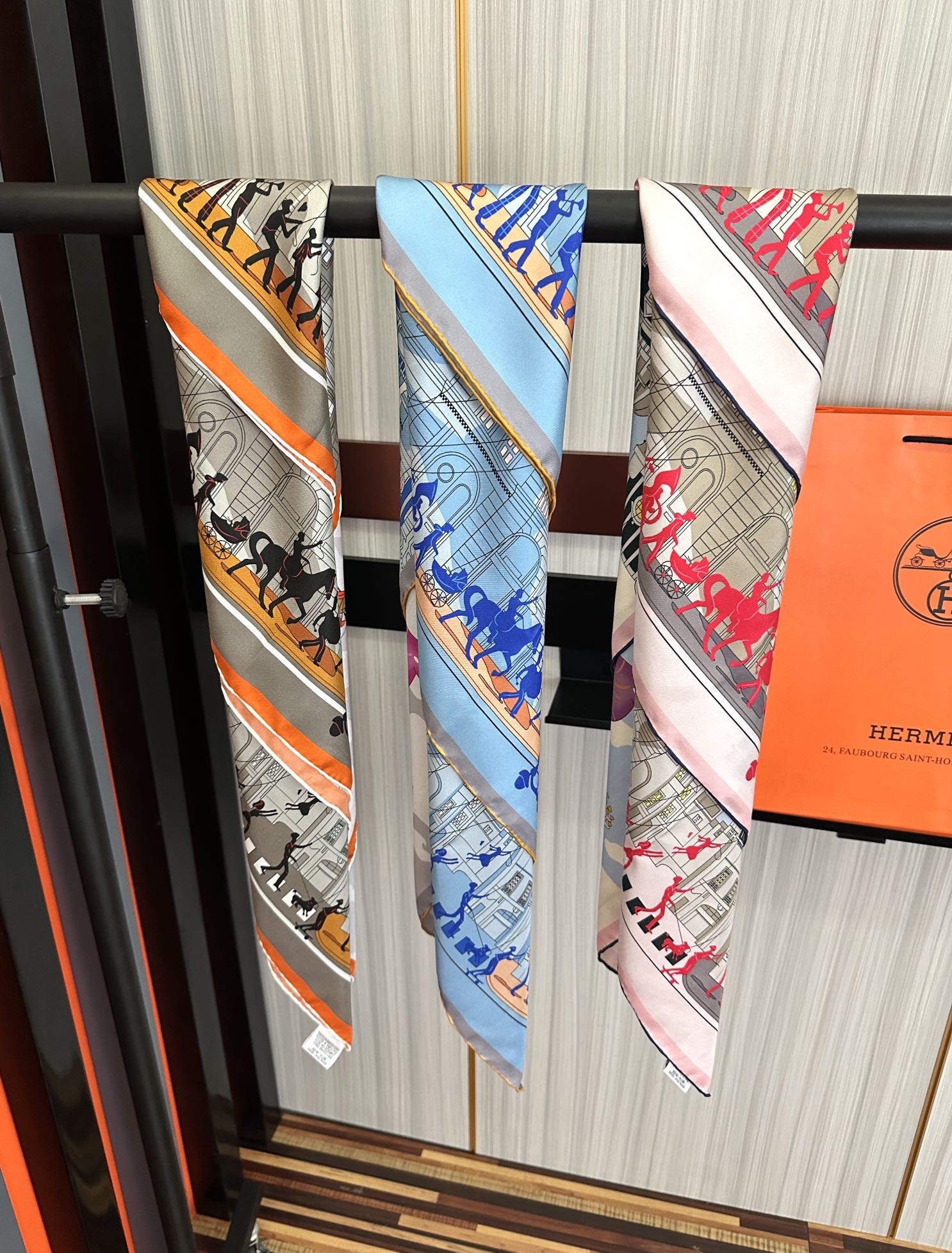 HERMES HERMES 25S SCARF 90 IN SILK 730548