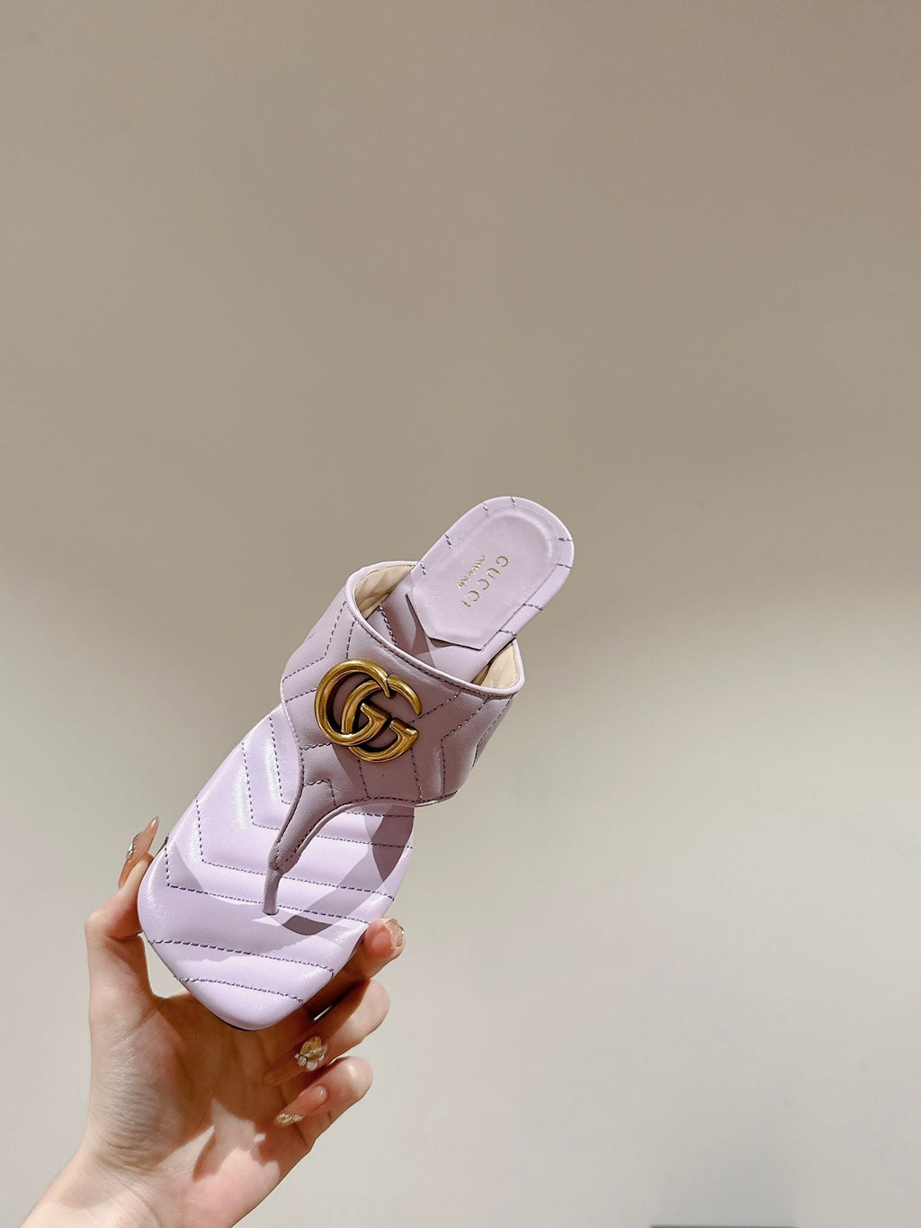 GUCCI HIGH THONG MULE 55MM IN LIGHT PINK CALFSKIN WITH GOLD HARDWARE