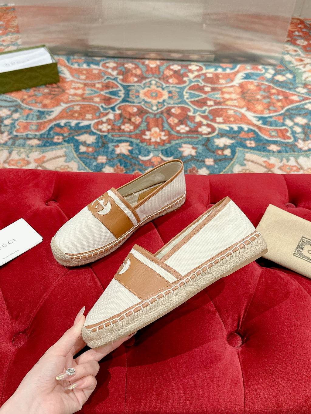 GUCCI ESPADRILLES SLIP - ON WHITE CANVAS