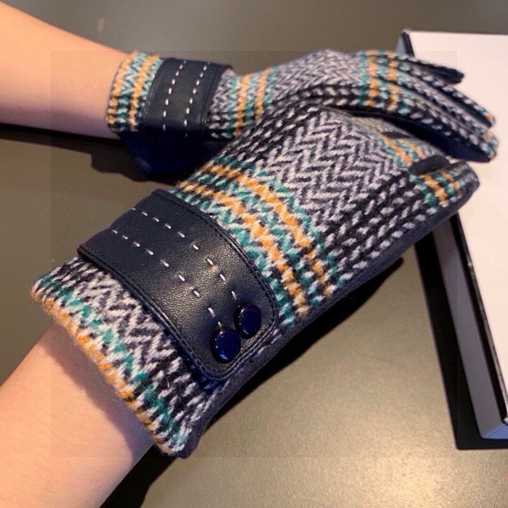 CHANEL GLOVES IN COLORFUL WOOL 429243