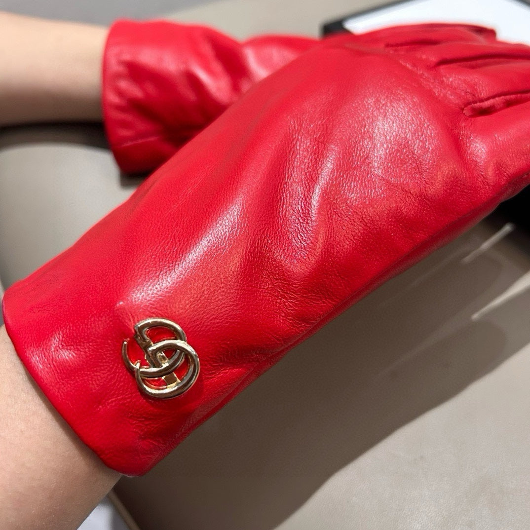 GUCCI TOUCHSCREEN GLOVES IN RED LAMBSKIN AND SHEARLING LINING 463862