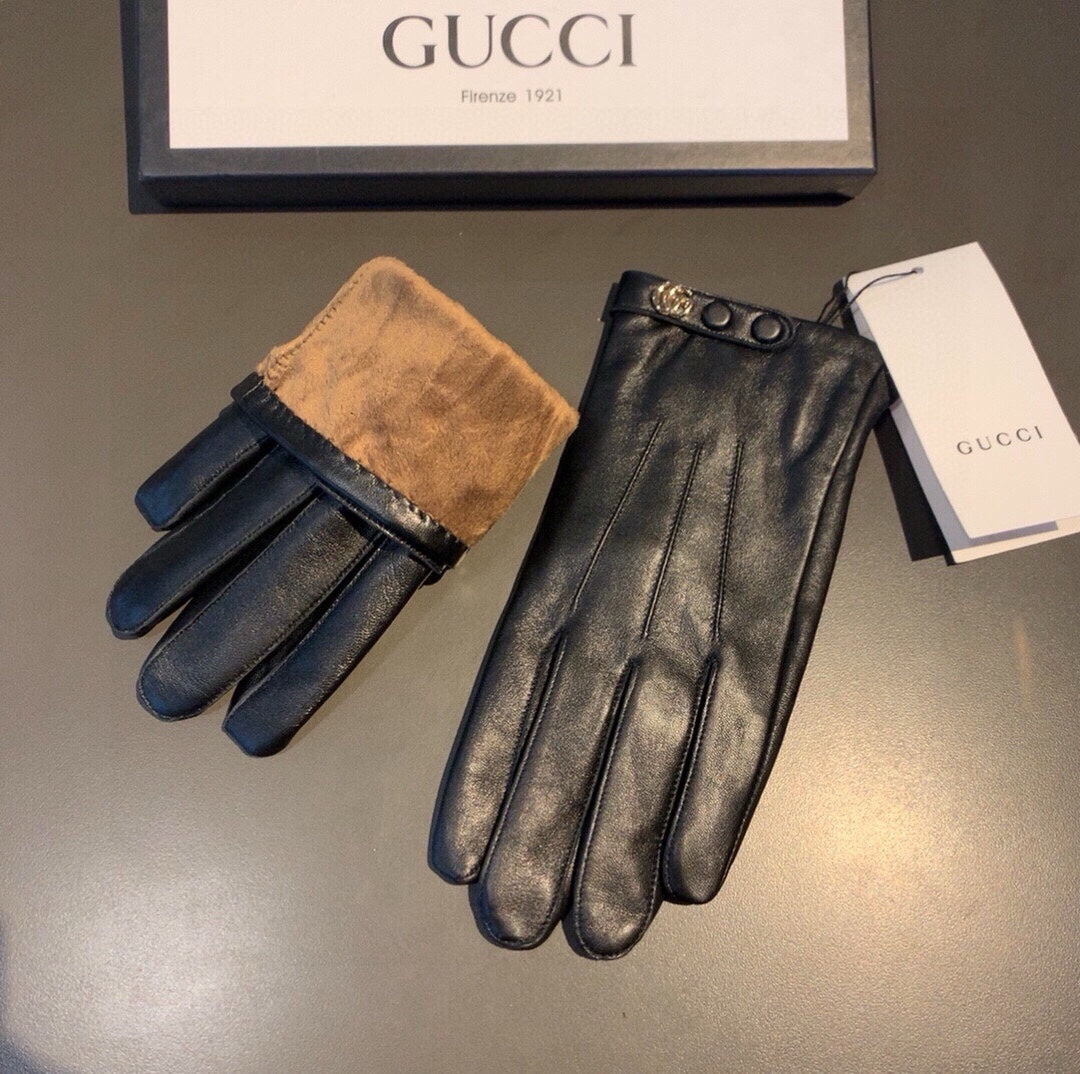 GUCCI GLOVES WITH DOUBLE BUTTONS IN BLACK LAMBSKIN AND FLEECE LINING 465013