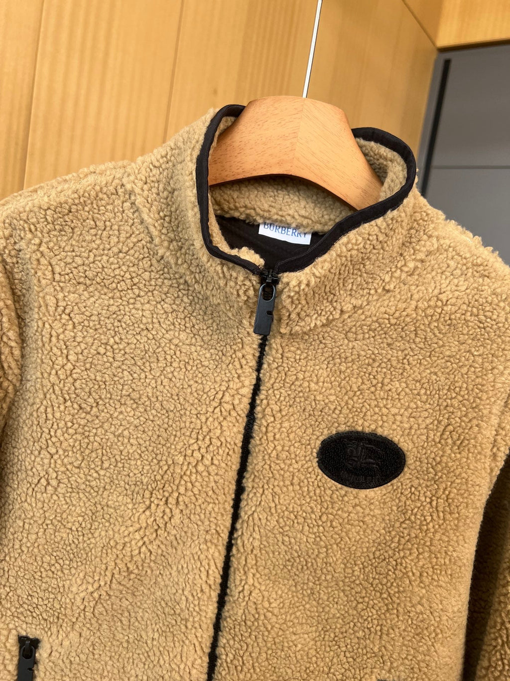 BURBERRY 25S JACKET 137
