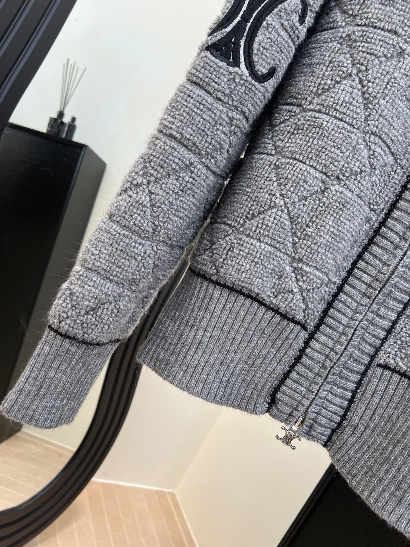 CELINE 26S CARDIGAN 795108