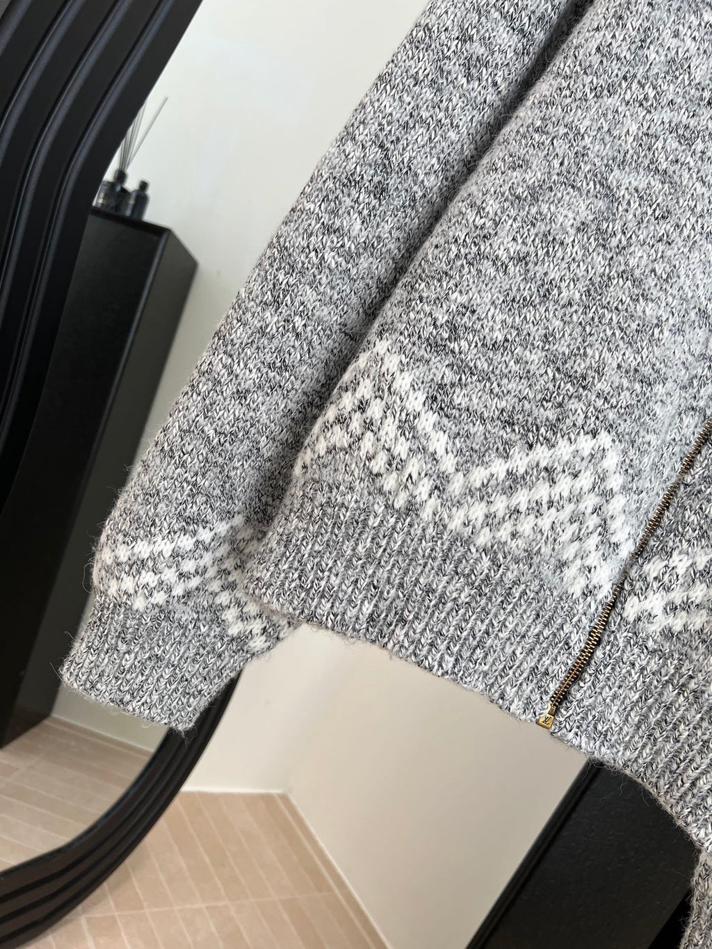 LOUIS VUITTON LV 25S WOOL CARDIGAN 0006