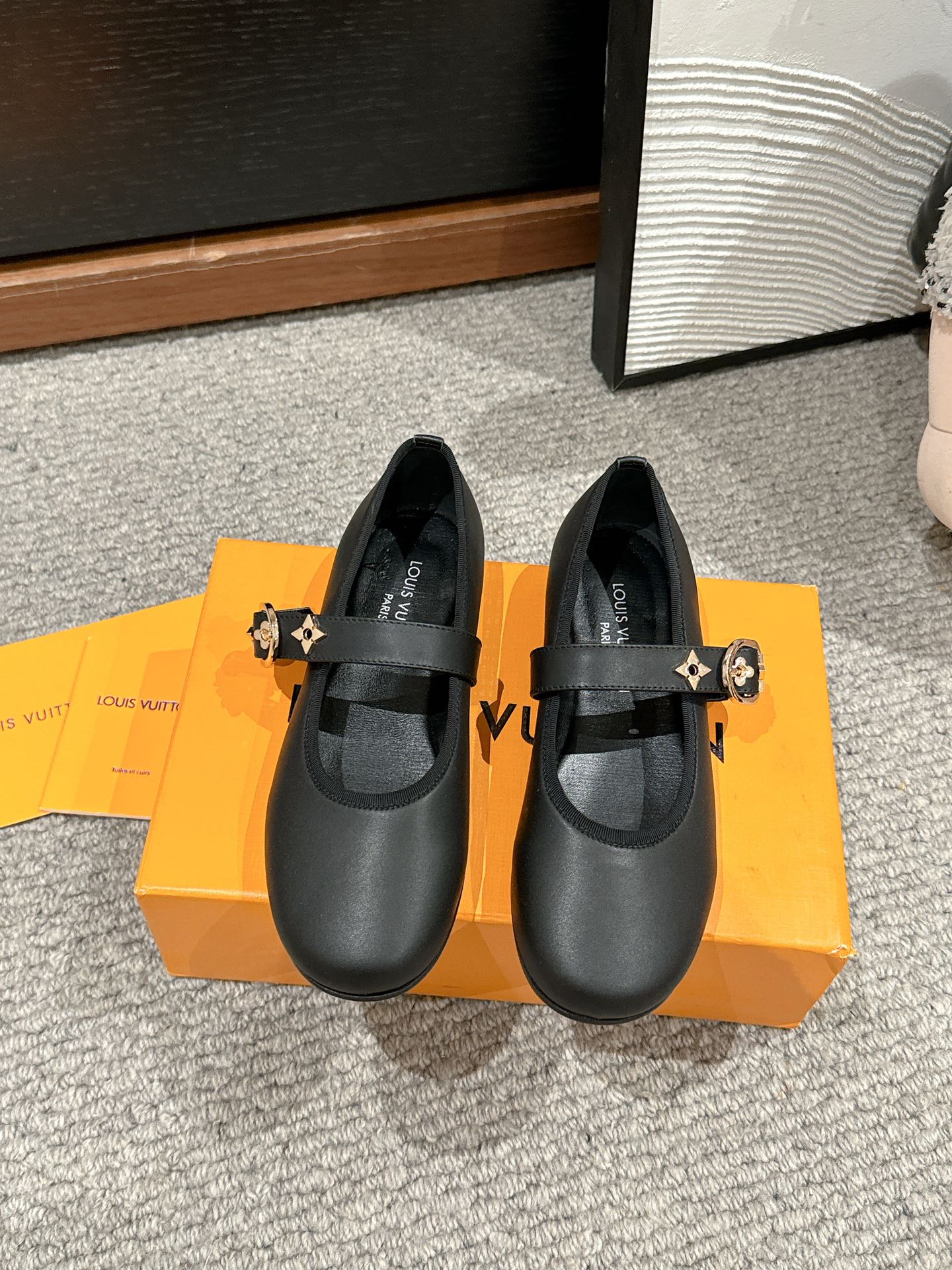 LOUIS VUITTON MARY JANE SHOES IN BLACK SHEEPSKIN