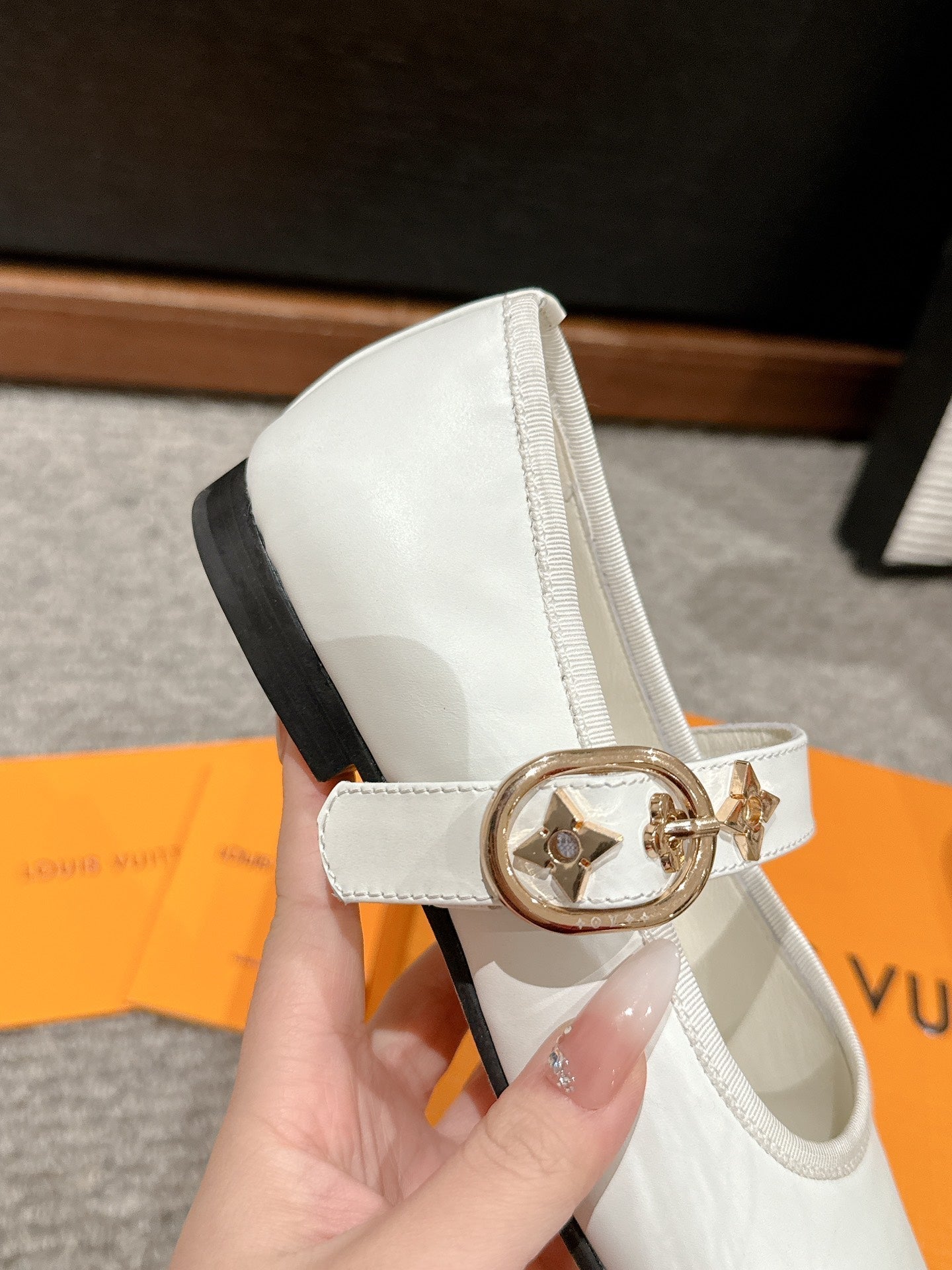 LOUIS VUITTON MARY JANE SHOES IN WHITE SHEEPSKIN