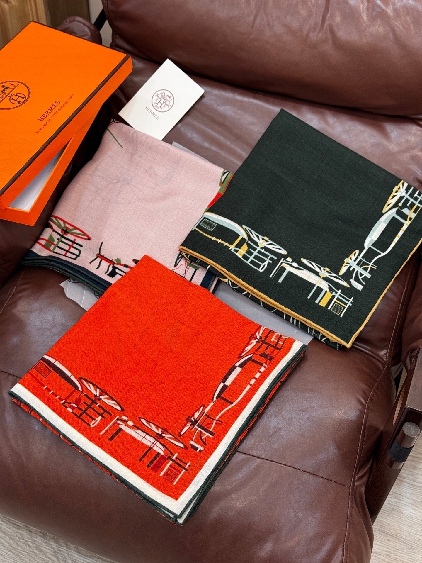 HERMES HERMES 25S SCARF 140 IN CASERE SILK 727319