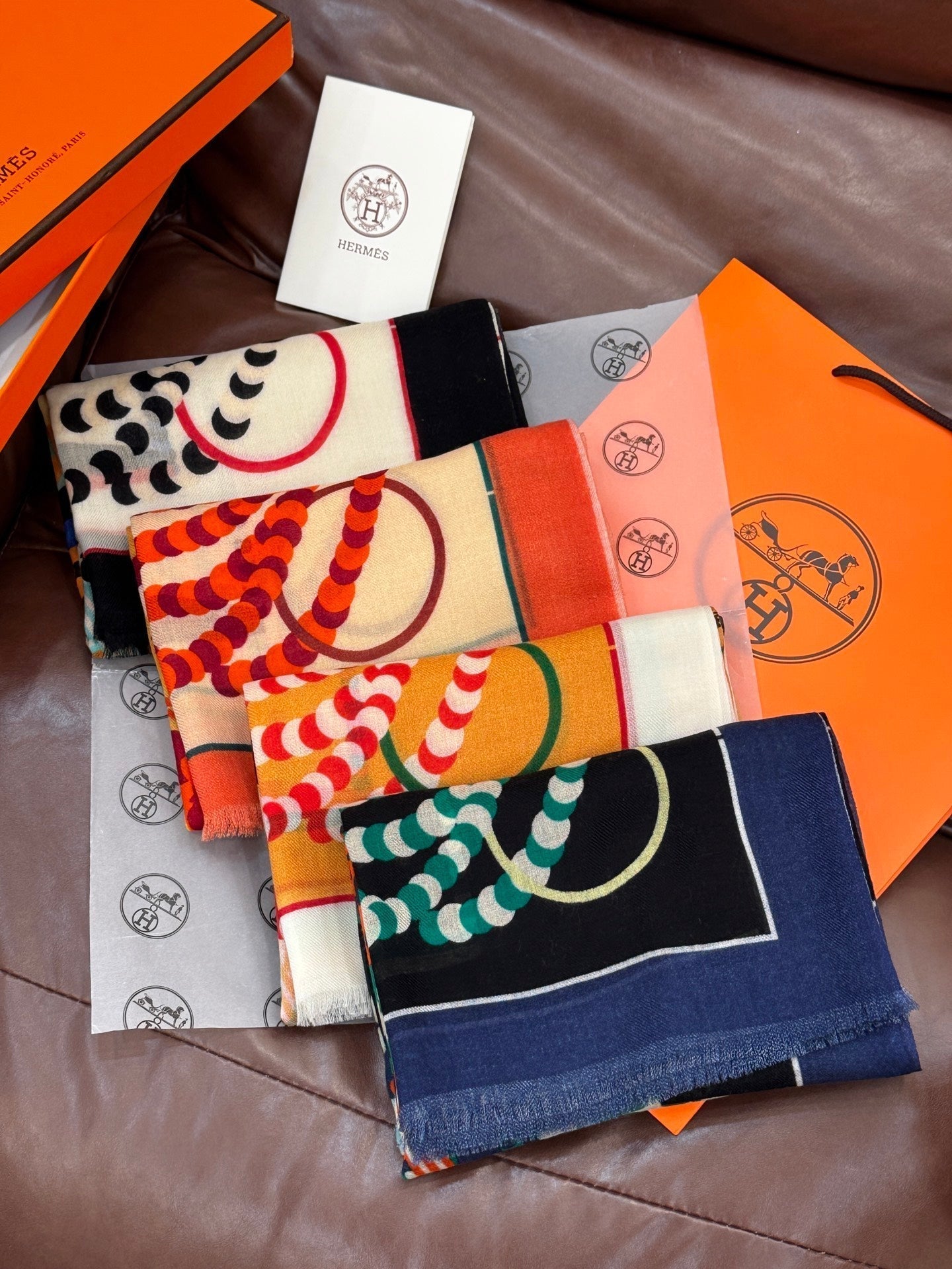 HERMES HERMES 25S SCARF 200 IN CASERE SILK 730598