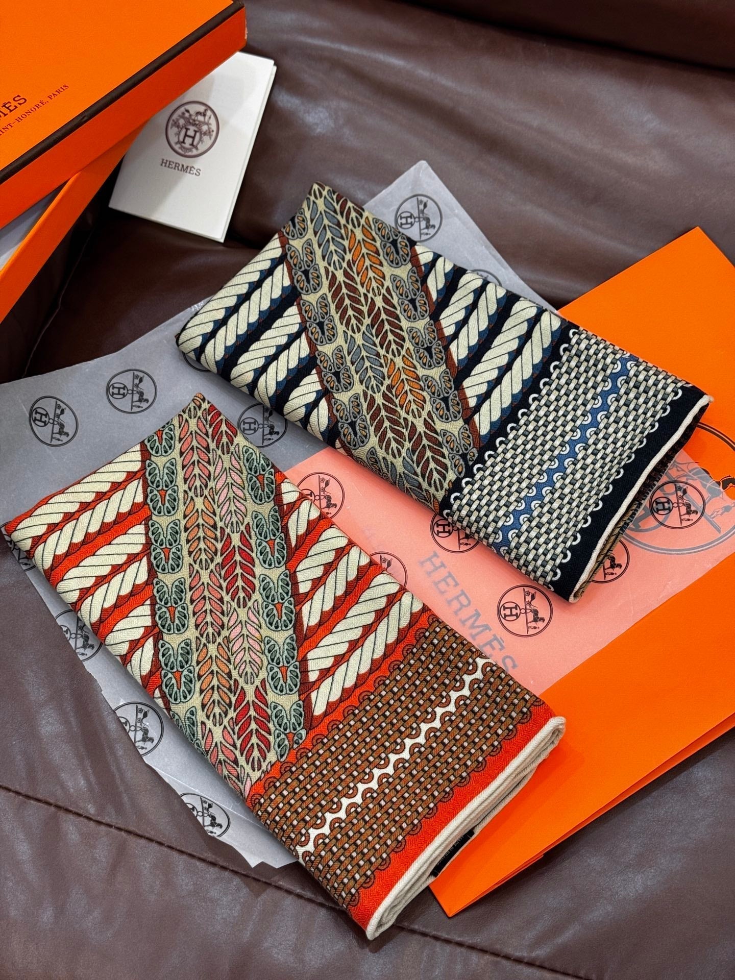 HERMES HERMES 25S SCARF 140 IN SILK TWILL 733918